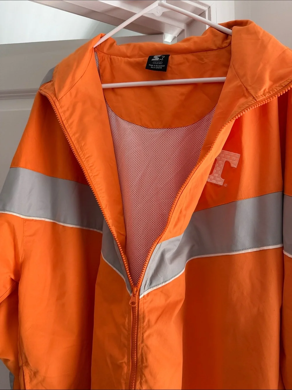 STARTER Orange Jacket Tennessee **Go Vols